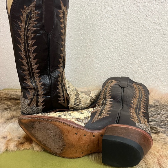 Woman’s Snakeskin Cowgirl Boots - Picture 10 of 16